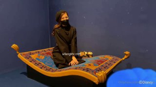 妻子明明就在旁边……在裙子里偷偷诱惑的跨出婚礼美容师性交 小野夕子